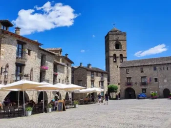 522439062_24422433044032180_15704403913135567_n