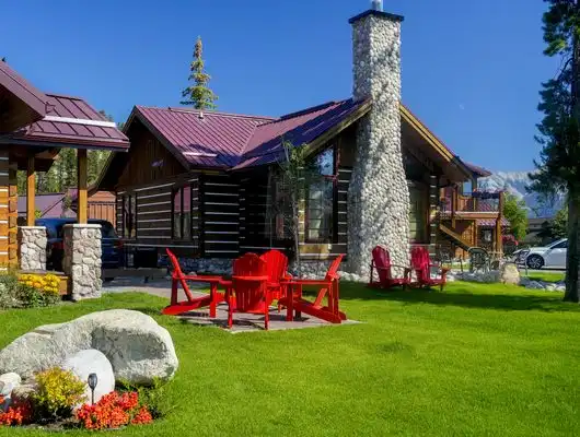 Cabin 4 Exterior-1