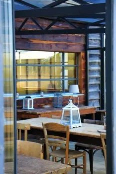 Country lodge09