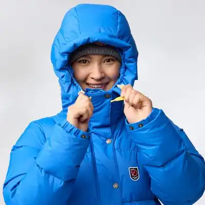 Expedition_Down_Lite_Jacket_W_89995-525_J_MODEL_FJR - Copie