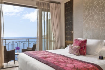 Tiara Miramar Beach Hotel - Chambre Deluxe vue mer (2)